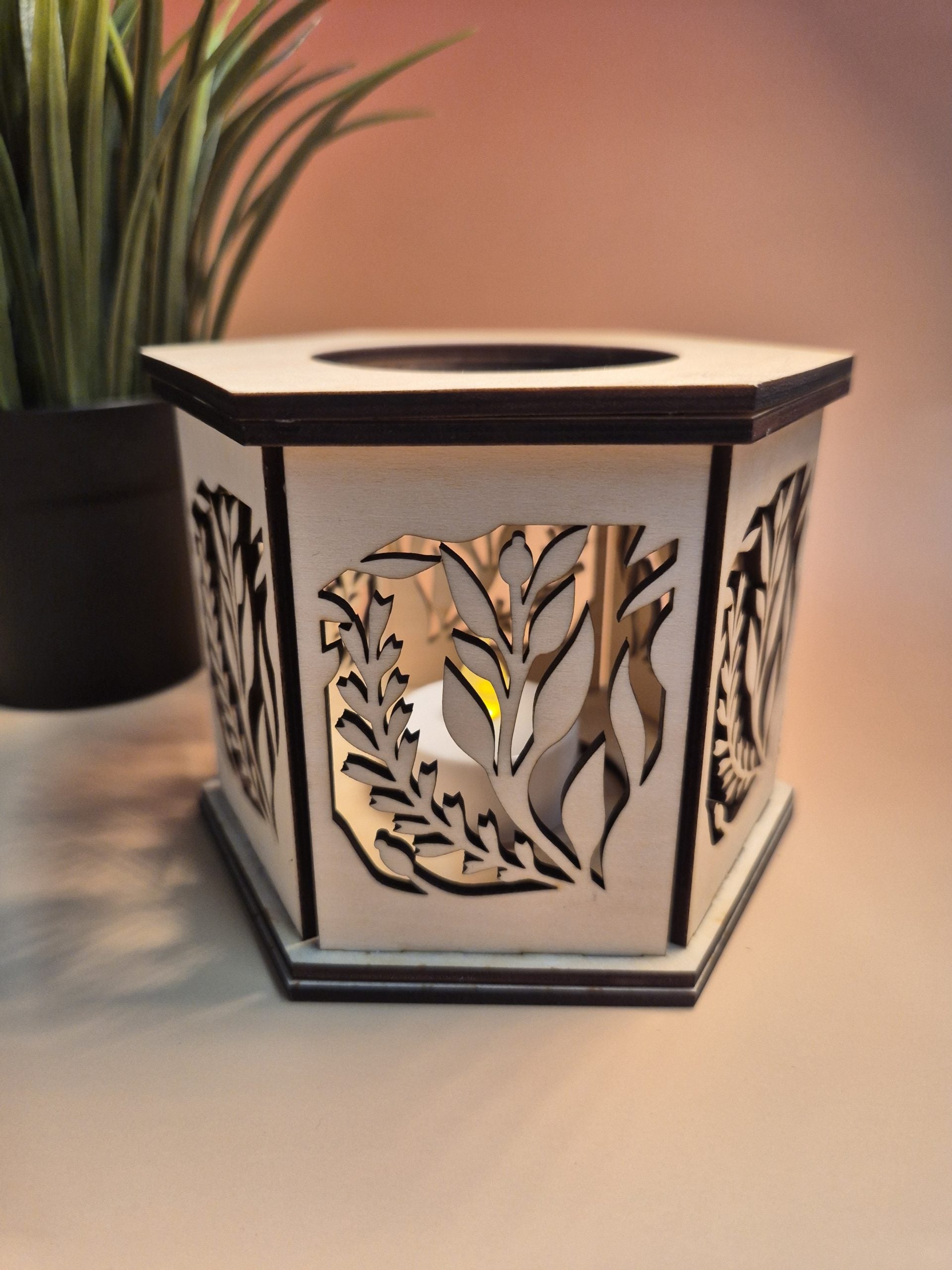 Palm Tree Tealight Holder image 0