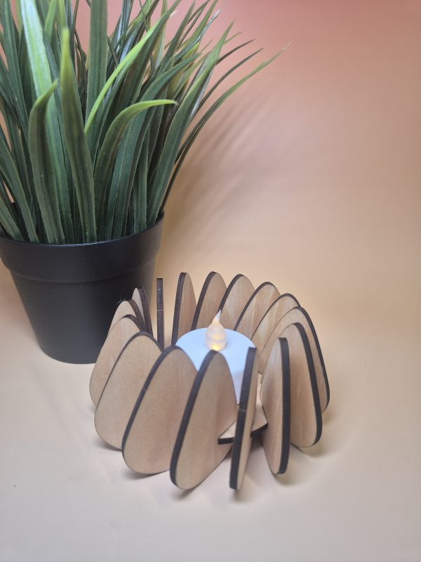 Small Wooden Tealight Holder - Image 8